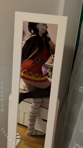 Isii cos leaked private photo uncensored HD quality
