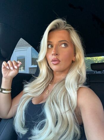 Izzytaffs leaked private photo uncensored HD quality