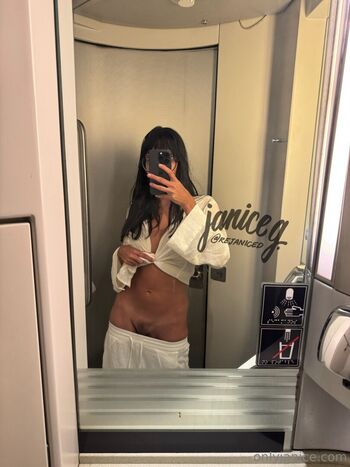 Janice griffith  page leaked private photo uncensored HD quality