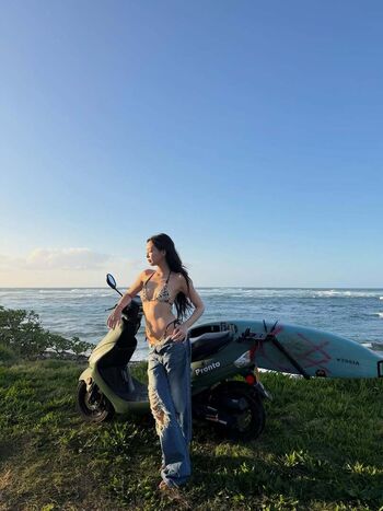 Jennierubyjane page leaked private photo uncensored HD quality