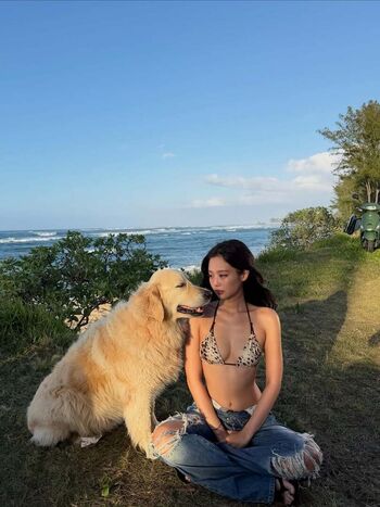 Jennierubyjane page leaked private photo uncensored HD quality