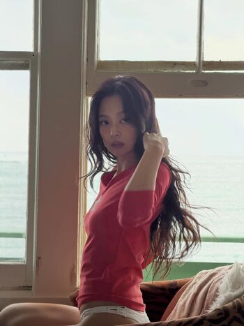 Jennierubyjane page leaked private photo uncensored HD quality