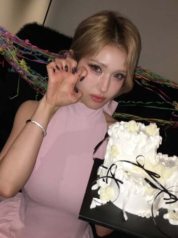 Jeon somi page leaked private photo uncensored HD quality