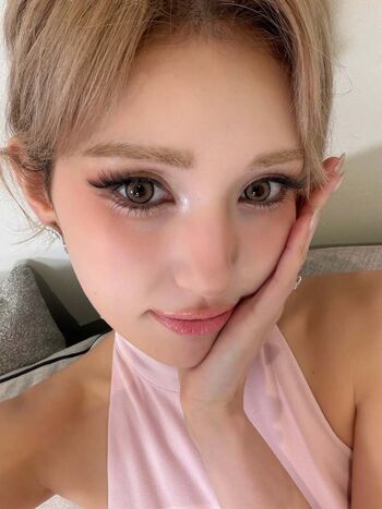 Jeon somi page leaked private photo uncensored HD quality