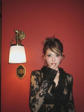 Jeon somi page leaked private photo uncensored HD quality