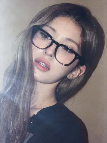 Jeon somi page leaked private photo uncensored HD quality