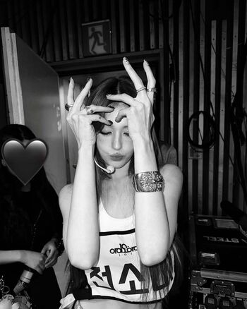Jeon somi page leaked private photo uncensored HD quality