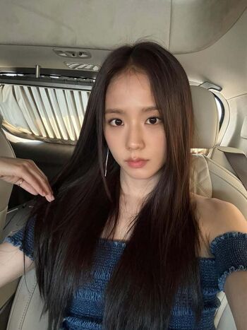 Jisoo  page leaked private photo uncensored HD quality