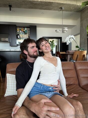 Julesari  page leaked private photo uncensored HD quality