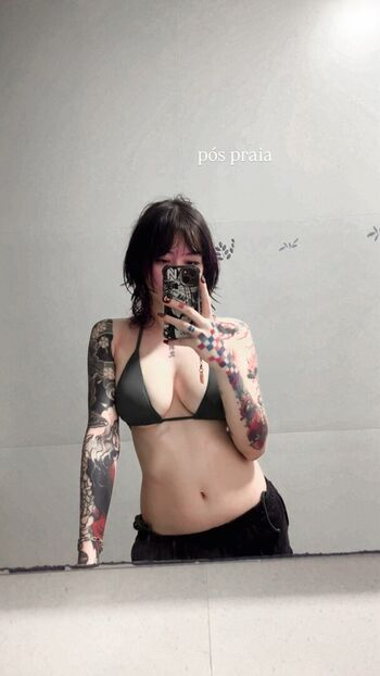 Juliacmio leaked private photo uncensored HD quality