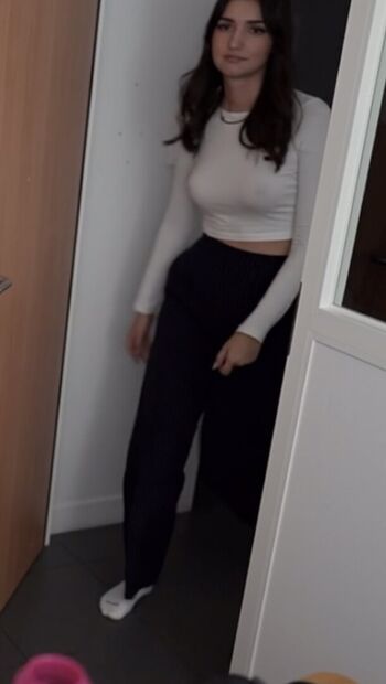 Juliettearz page leaked private photo uncensored HD quality