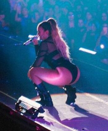 Karol g page leaked private photo uncensored HD quality