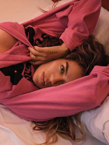 Karol g page leaked private photo uncensored HD quality