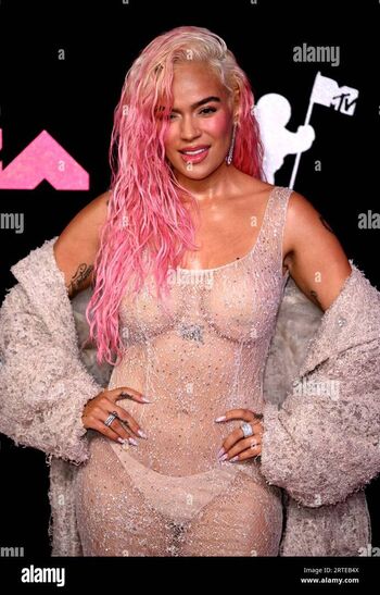 Karol g page leaked private photo uncensored HD quality