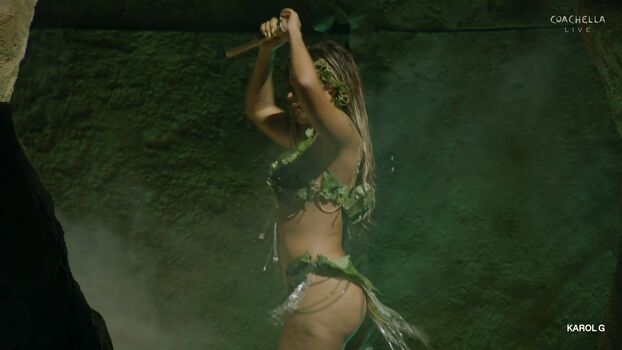 Karol g page leaked private photo uncensored HD quality