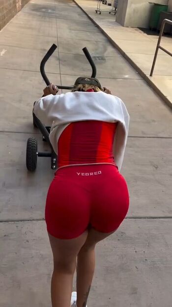 Karol g leaked private photo uncensored HD quality