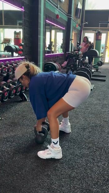 Karol g leaked private photo uncensored HD quality