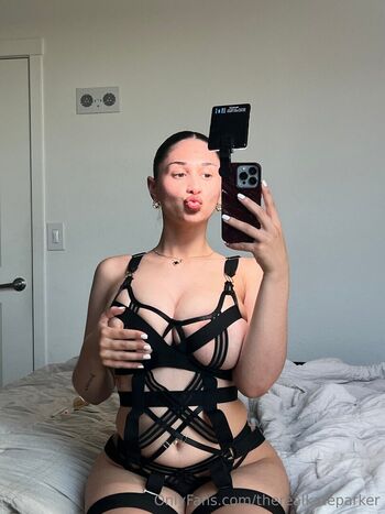 Kate parker  page leaked private photo uncensored HD quality