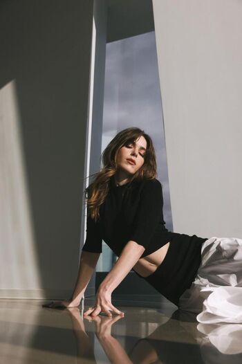 Kiernan shipka  page leaked private photo uncensored HD quality