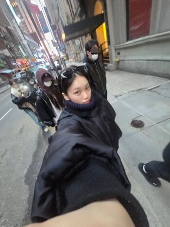 Kim chaewon  page leaked private photo uncensored HD quality