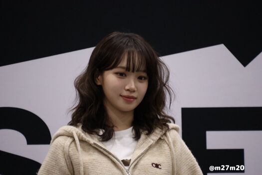 Kim chaewon  page leaked private photo uncensored HD quality