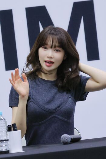 Kim chaewon  page leaked private photo uncensored HD quality