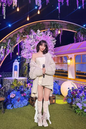 Kim chaewon  page leaked private photo uncensored HD quality