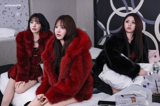 Kim chaewon  page leaked private photo uncensored HD quality