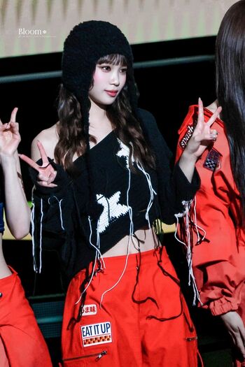 Kim chaewon  page leaked private photo uncensored HD quality