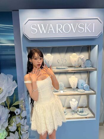 Kim chaewon  page leaked private photo uncensored HD quality