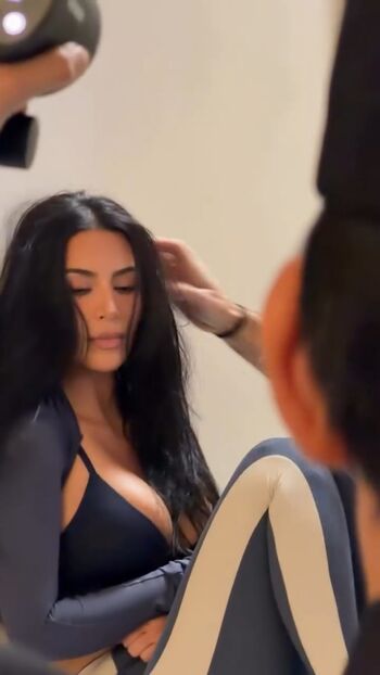 Kim kardashian  page leaked private photo uncensored HD quality