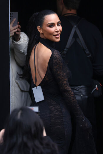 Kim kardashian  page leaked private photo uncensored HD quality