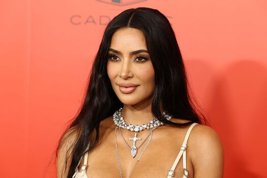 Kim kardashian  page leaked private photo uncensored HD quality