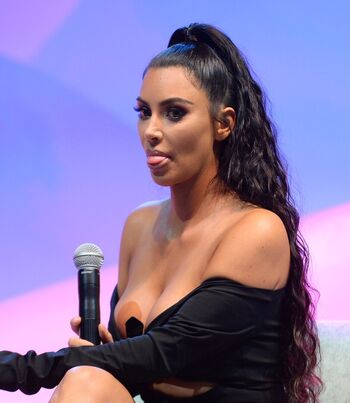 Kim kardashian  page leaked private photo uncensored HD quality