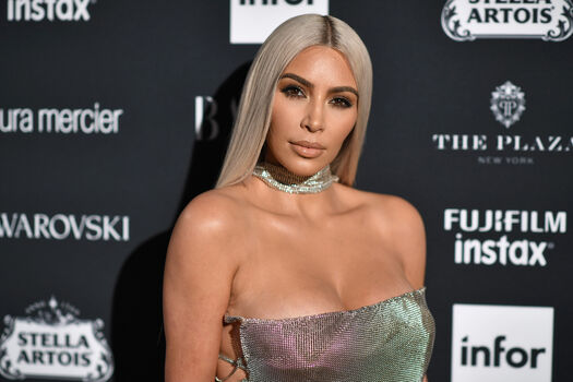Kim kardashian  page leaked private photo uncensored HD quality
