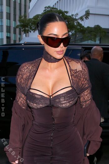 Kim kardashian  page leaked private photo uncensored HD quality