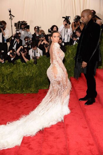 Kim kardashian  page leaked private photo uncensored HD quality