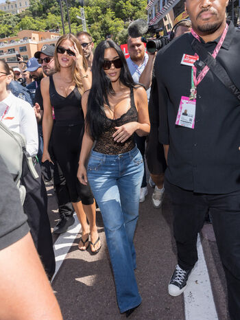 Kim kardashian  page leaked private photo uncensored HD quality