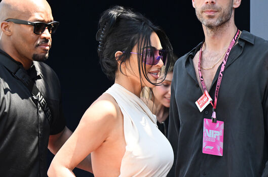 Kim kardashian  page leaked private photo uncensored HD quality