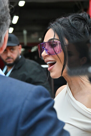 Kim kardashian  page leaked private photo uncensored HD quality