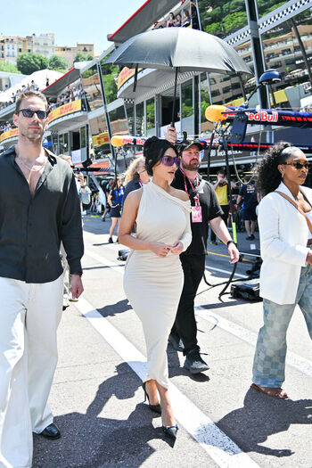Kim kardashian  page leaked private photo uncensored HD quality