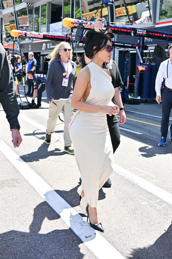 Kim kardashian  page leaked private photo uncensored HD quality