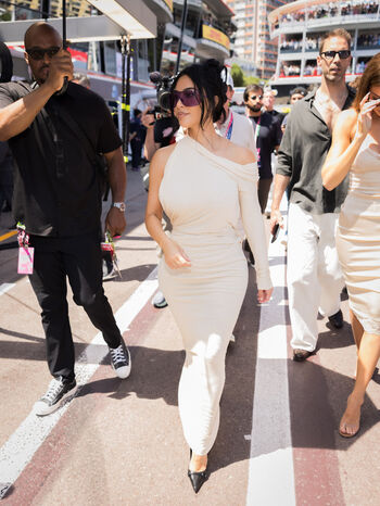 Kim kardashian  page leaked private photo uncensored HD quality