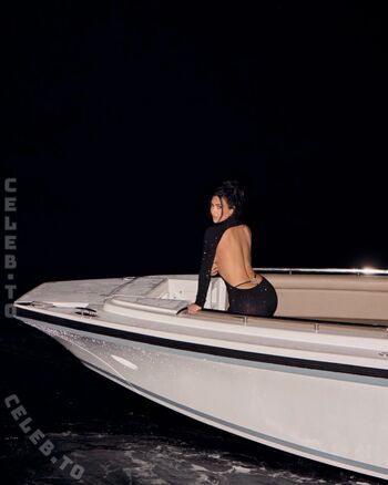Kim kardashian leaked private photo uncensored HD quality