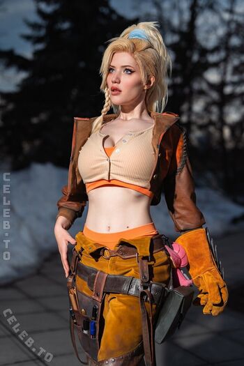 Lada lyumos  page leaked private photo uncensored HD quality