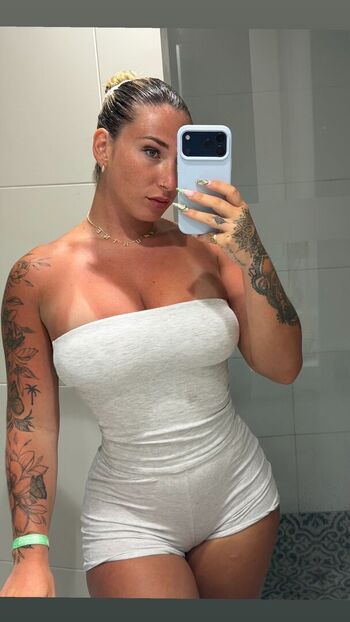 Laurine leaked private photo uncensored HD quality
