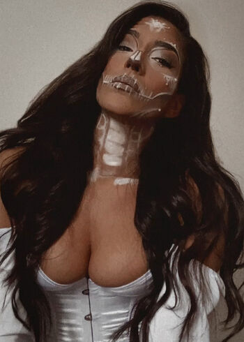 Leah shutkever page leaked private photo uncensored HD quality
