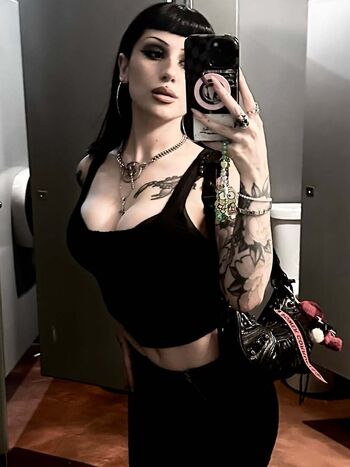 Lilbatty leaked private photo uncensored HD quality