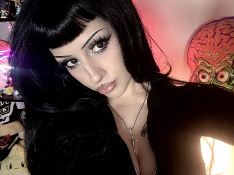Lilbatty leaked private photo uncensored HD quality