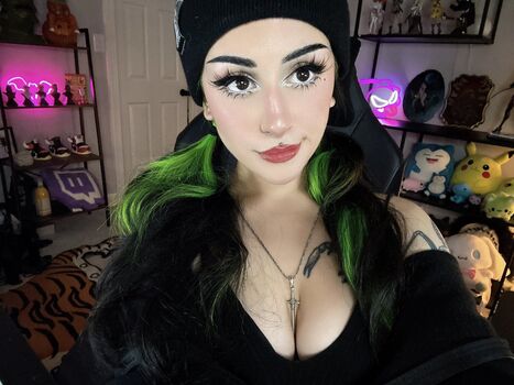 Lilbatty leaked private photo uncensored HD quality